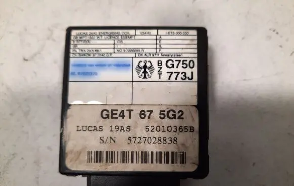 Mazda 626 Immobilizer control unit/module 52010365B GE4T675G2 G750773J