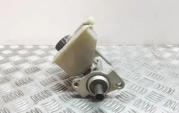 Volvo S60 Master brake cylinder 8646007