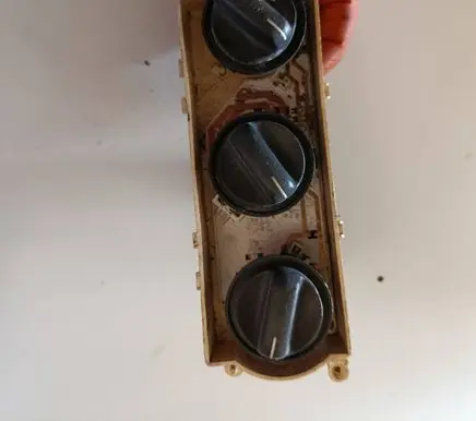 Opel Vectra B Climate control unit 86323