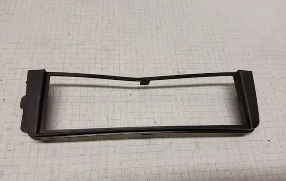 Mercedes-Benz C W203 Radio/GPS head unit trim A2038280230 105735