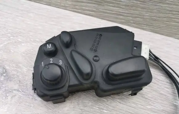 Mercedes-Benz C W203 Seat control switch 2038214158 03464008