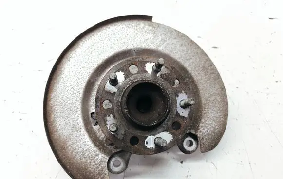 Chrysler Pacifica Rear wheel hub 016AB R11