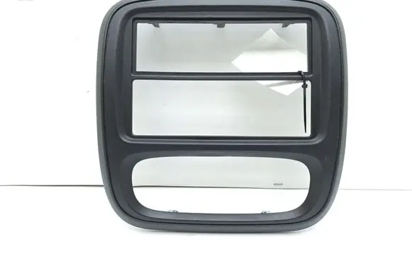 Opel Vivaro Radio/GPS head unit trim 682603912R 93452449