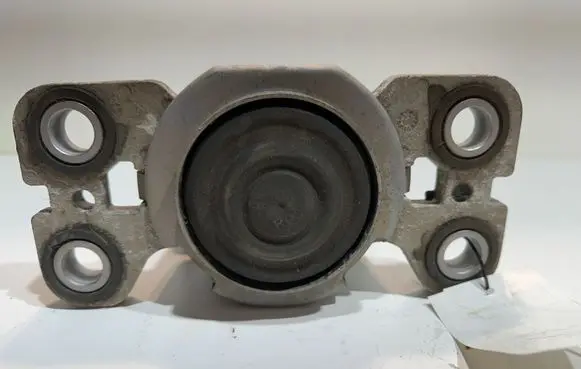 Volvo XC60 Engine mount bracket Hl8090M03