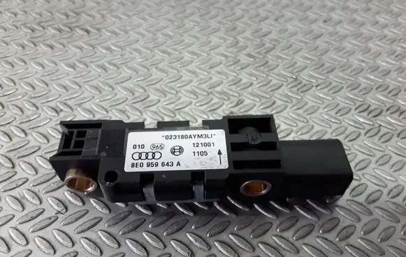 Audi A4 S4 B6 8E 8H Airbag deployment crash/impact sensor 8E0959643A