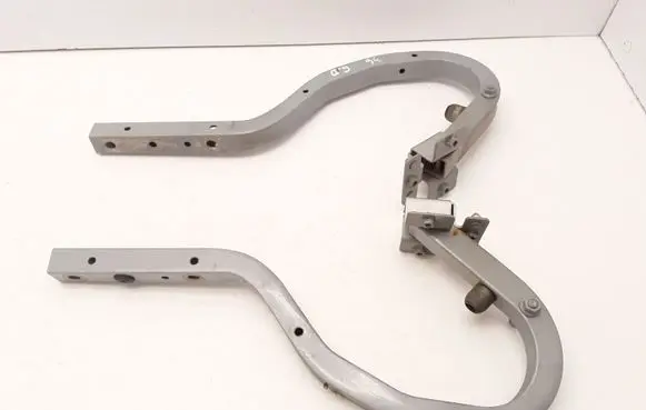Hyundai Grandeur Tailgate/trunk/boot hinge