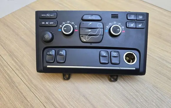 Volvo XC90 Climate control unit 31346603 12W35E04 SN2190892