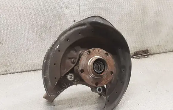 Volkswagen Phaeton Rear wheel hub spindle/knuckle 