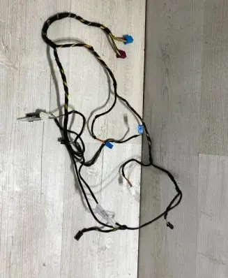 Mercedes-Benz CLS C218 X218 Front door wiring loom/harness boot A2185404307