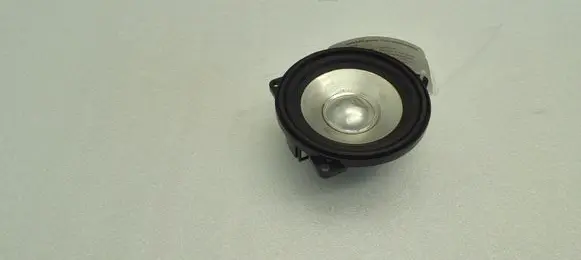 Land Rover Discovery 3 - LR3 Panel speaker XQM000400