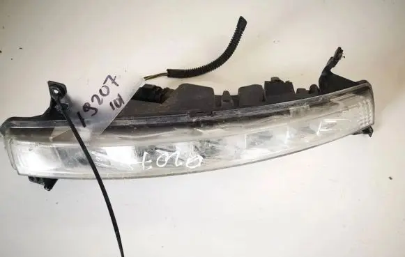 Citroen C4 Grand Picasso Front indicator light 17785001 177850-01