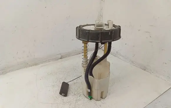 Nissan Qashqai Fuel level sensor 
