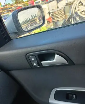 Volvo V50 Electric window control switch
