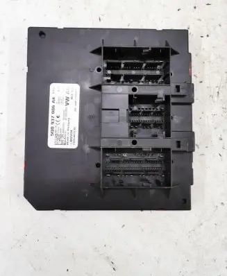 Volkswagen PASSAT B8 Comfort/convenience module 5Q0937086AK F005V01739
