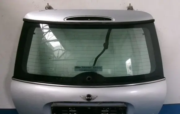 Mini One - Cooper R50 - 53 Tailgate/trunk/boot lid