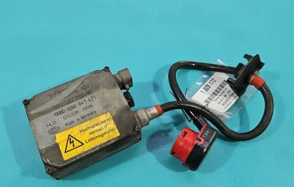 Audi A6 S6 C5 4B Headlight ballast module Xenon 5DV007760-15 IMPRK1528172