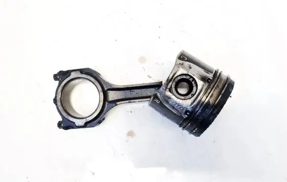Ford Mondeo MK IV Piston with connecting rod