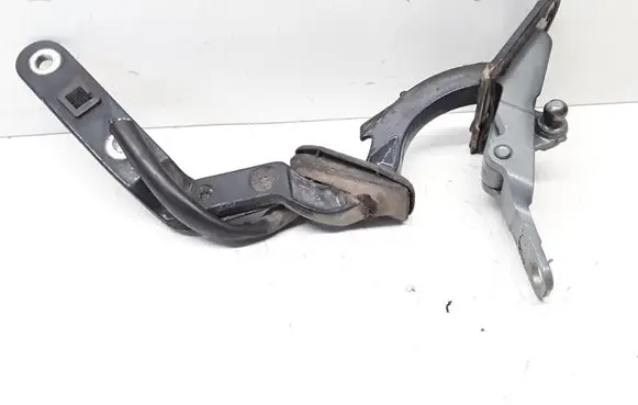 Volvo S70 V70 V70 XC Tailgate/trunk/boot hinge