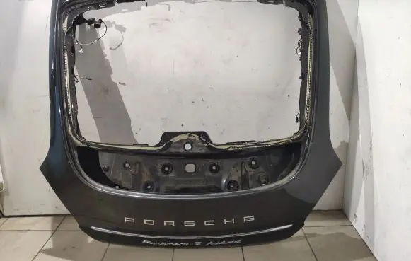 Porsche Panamera (970) Tailgate/trunk/boot lid 97051201104 97061271900