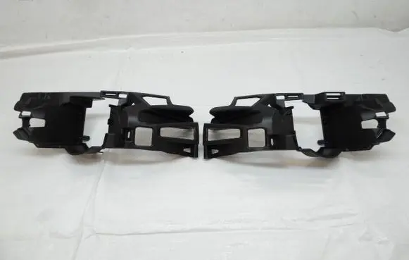 Citroen C5 Aircross Front bumper mounting bracket 9843168480