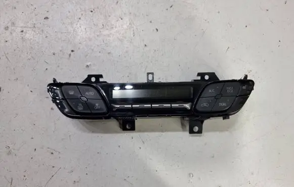 Toyota C-HR I Climate control unit 55900F4400 A3C0111840001