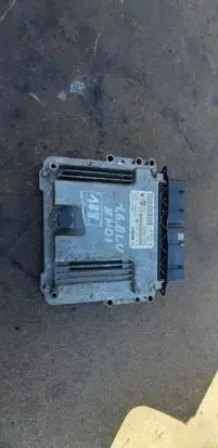 Peugeot Expert Engine control unit/module ECU 0281031886