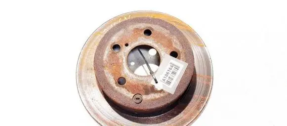 Toyota Avensis T250 Rear brake disc neventiliuojamas