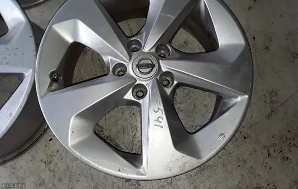 R17 alloy rim