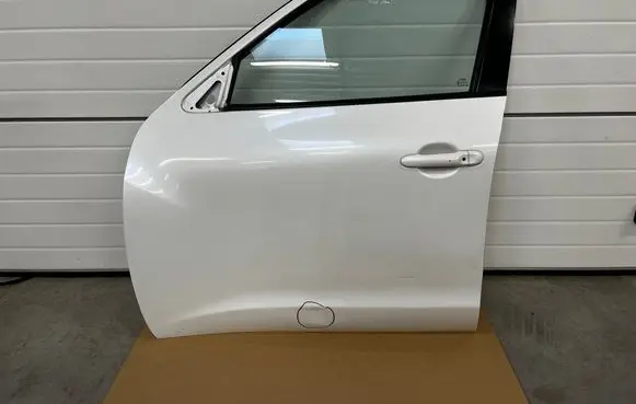Nissan Juke I F15 Front door QABQ