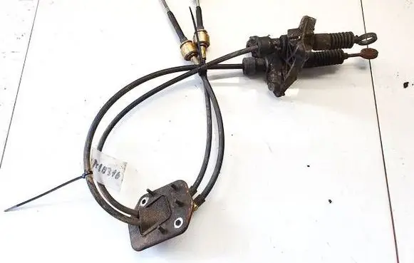 Nissan X-Trail T30 Gear shift cable linkage 