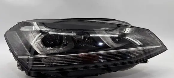 Volkswagen e-Golf Headlight/headlamp 90043740 B006731