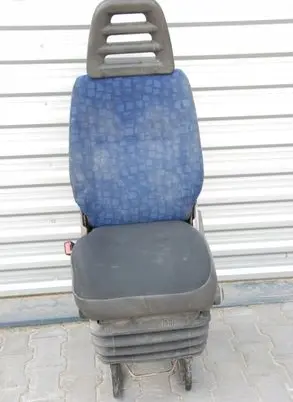 Iveco Daily 35.8 - 9 Front driver seat 2003R