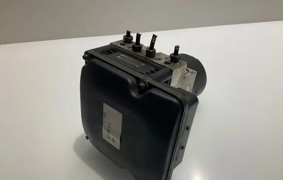 Mercedes-Benz E W211 ABS Pump A2114311812 2114311812