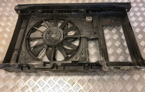 Citroen C4 I Electric radiator cooling fan 10498747161