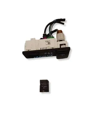 Land Rover Discovery Sport USB socket connector 170220B0436X FK7219C166BD