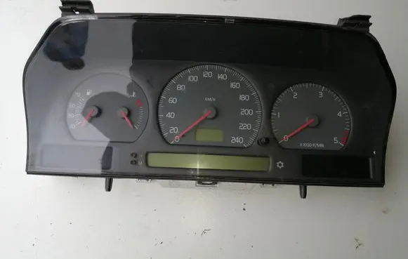 Speedometer (instrument cluster)