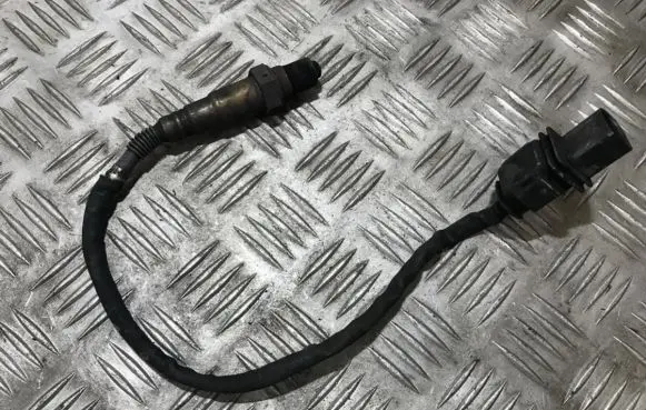 BMW 5 E60 E61 Lambda probe sensor 0281004019 779159201