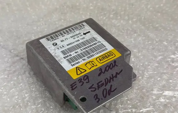 BMW 5 E39 Airbag control unit/module 6920848 65776920848