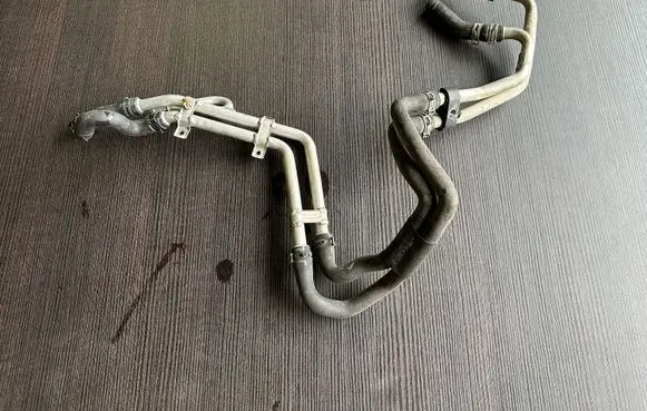 Porsche Cayenne (92A) Engine coolant pipe/hose 7P5121065