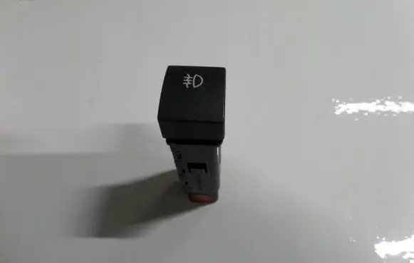 KIA Sorento Fog light switch 621W05010W