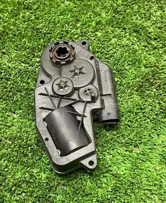 BMW X5 G05 Thermostat 72068312 300122021