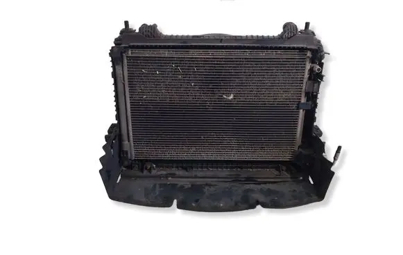 Jaguar XE Radiator set GX7319710BC GX738C607AE