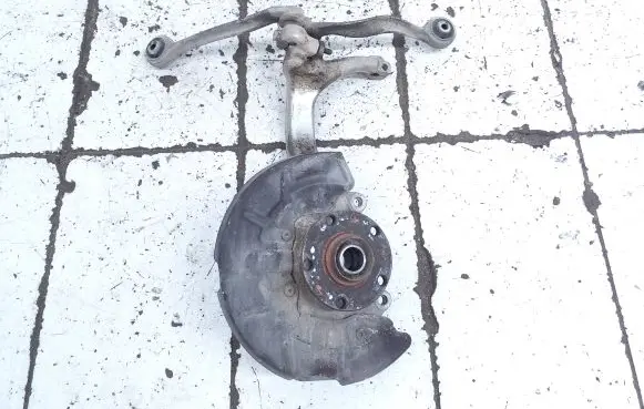 Audi A4 S4 B6 8E 8H Front wheel hub spindle knuckle 8E0407241B