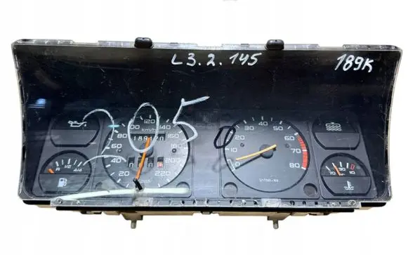 Peugeot 205 Speedometer (instrument cluster) 