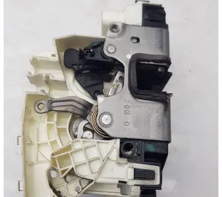 Volkswagen Crafter Sliding door lock A9067304335