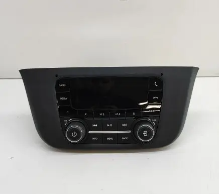 Iveco Daily 6th gen Radio/CD/DVD/GPS head unit 5802256358 FJ5RBTM16