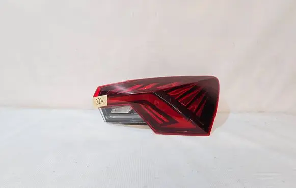 Skoda Octavia Mk4 Rear/tail lights 5E3945208A