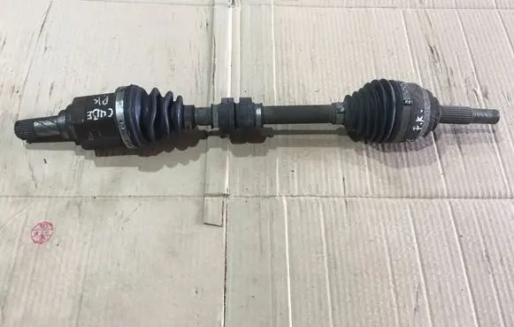 Nissan Cube Z12 Front driveshaft
