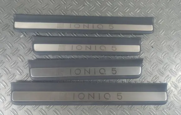 Hyundai Ioniq 5 side skirts sill cover 85888GI100