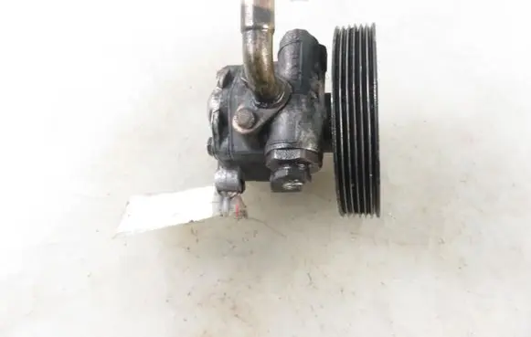 Ford Fusion Power steering pump 2S6C3A696DC